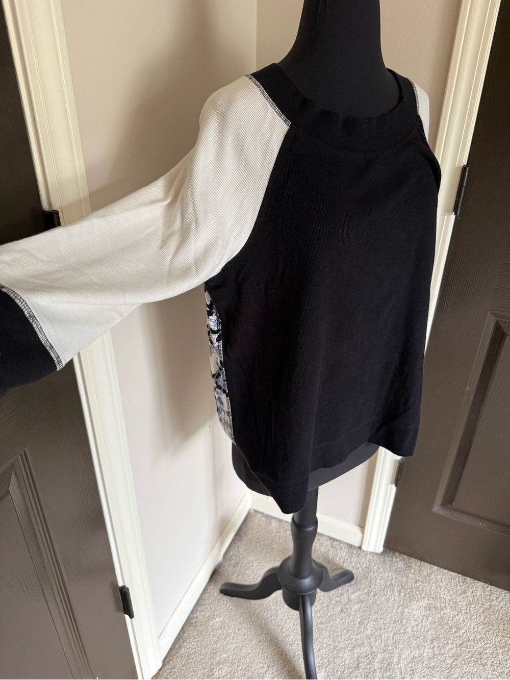 Chico’s Navy and White Raglan Sleeve Pullover with Patterned Side Panels